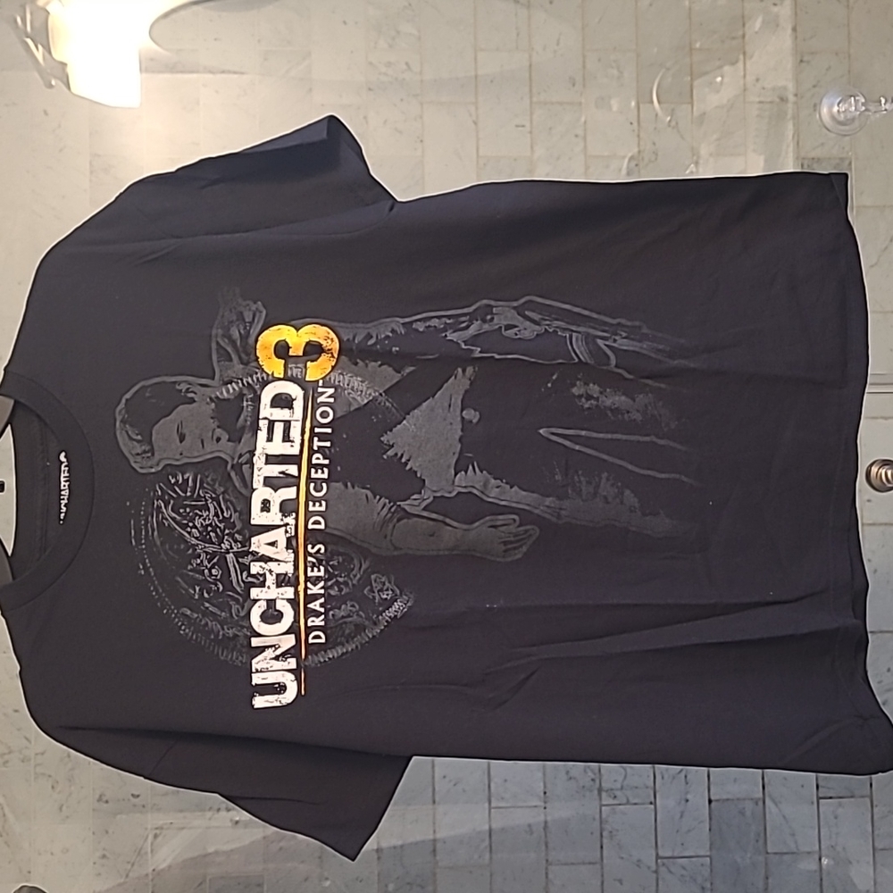 Uncharted 3 Drakes Deception T-shirt